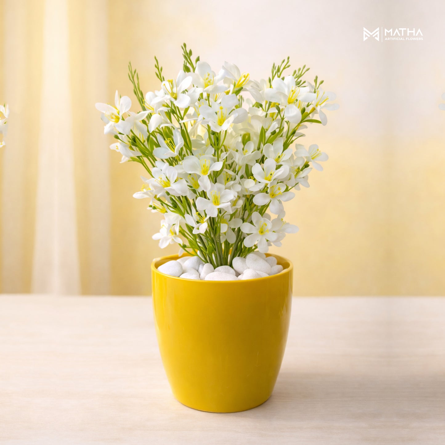 Daisy Flower with Pot | 14 Inch