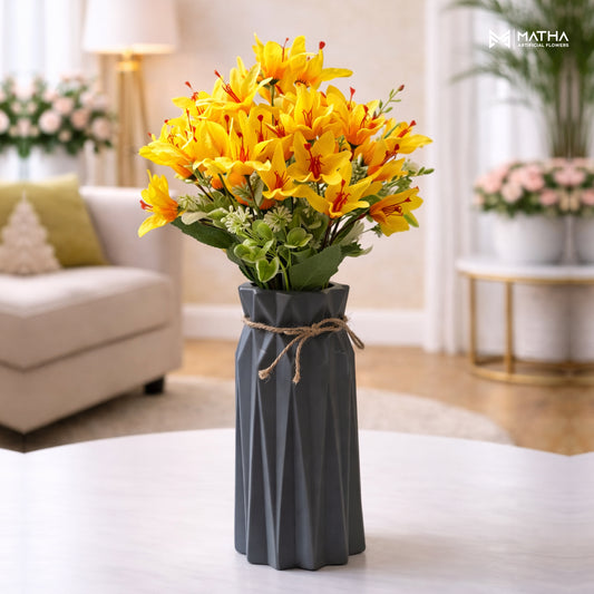 Lilly Flower with Pot | 12 Inch